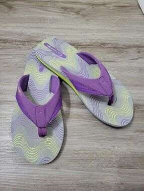 Merrell Flip Flops Sandals Size 9